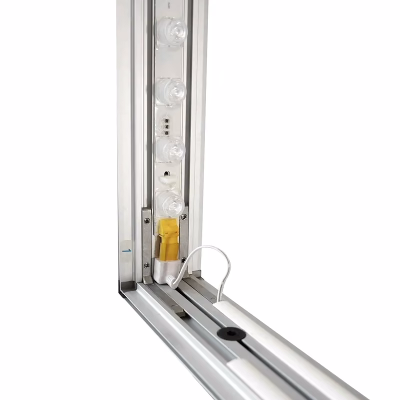 LED-Leiste im Rahmen des adBoard LED