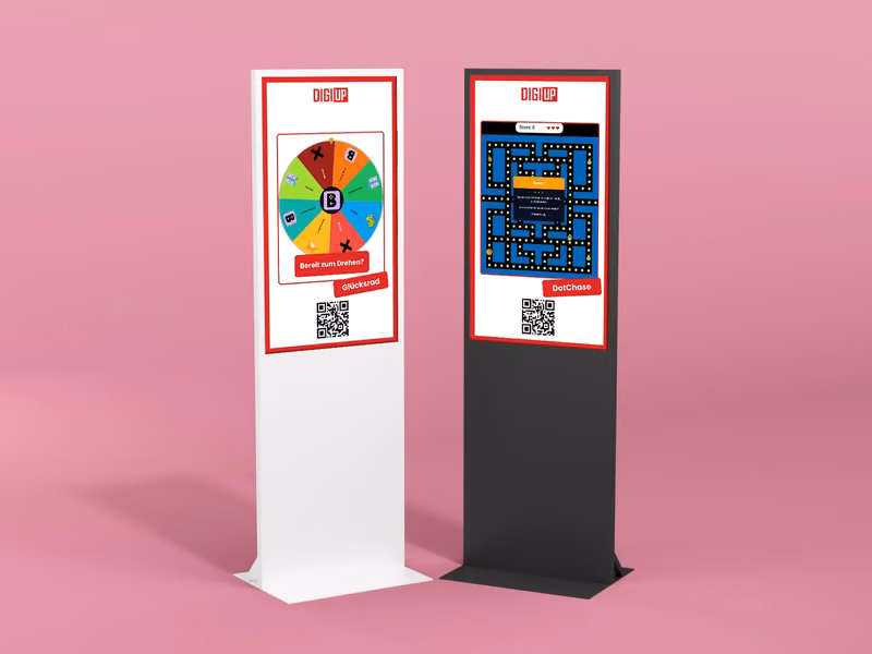 DIGIUP Stelen mit interaktiven Spielen und QR-Code