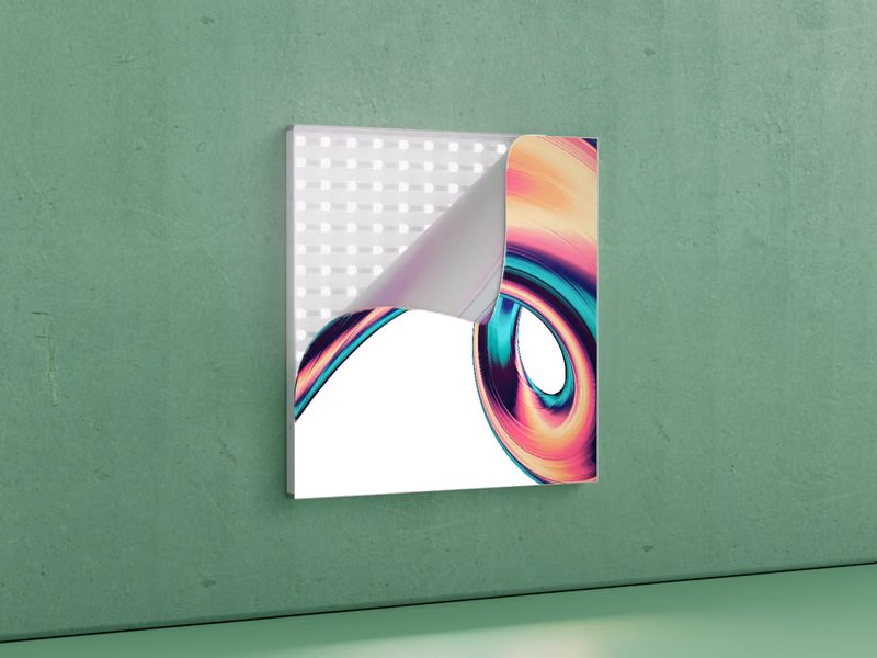 MULTIFRAME Super Slim an der Wand